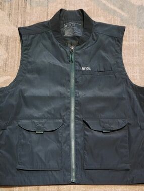 Figs Technical Utility Scrub Vest. Size Medium. Like New.